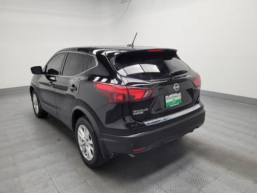 2017 Nissan Rogue Sport S