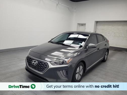 2022 Hyundai IONIQ Hybrid SE