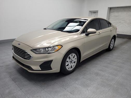 2019 Ford Fusion S