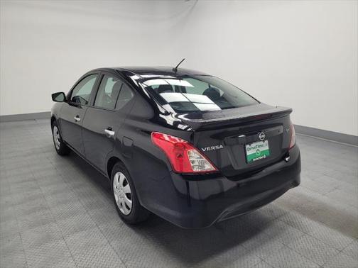 2019 Nissan Versa 1.6 SV