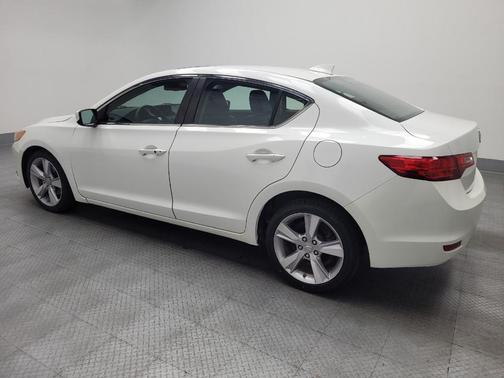 2013 Acura ILX 2.0L Technology