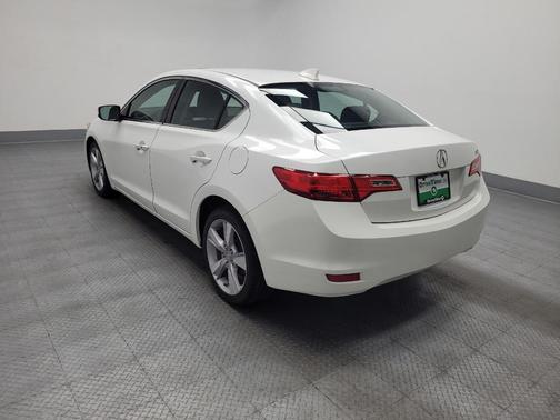 2013 Acura ILX 2.0L Technology