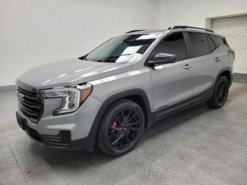 Sterling Metallic 2023 GMC Terrain SLE