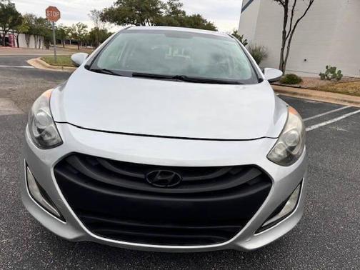 2014 Hyundai Elantra GT Base
