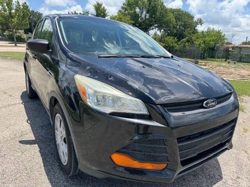 2015 Ford Escape S