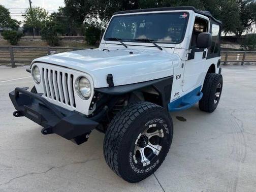 2004 Jeep Wrangler X