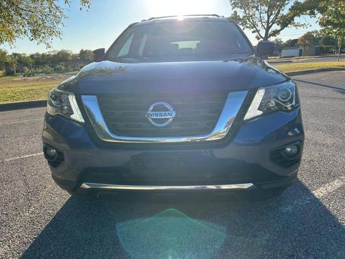 2020 Nissan Pathfinder SL 4WD