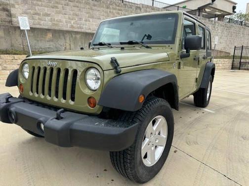 2013 Jeep Wrangler Unlimited Freedom Edition