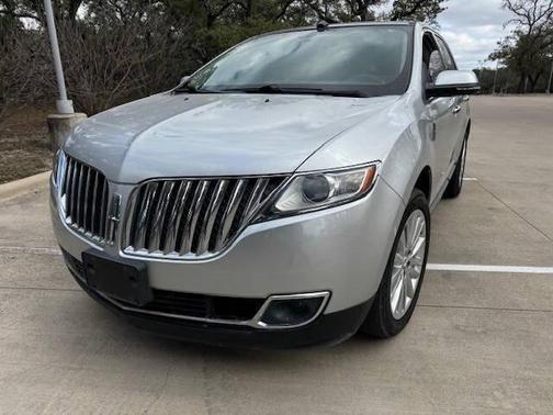 2014 Lincoln MKX Base