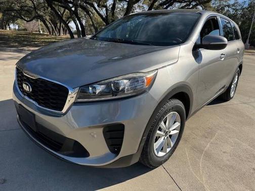 2019 Kia Sorento L