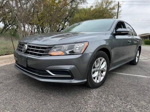 2018 Volkswagen Passat 2.0T SE