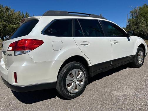 2012 Subaru Outback 2.5i