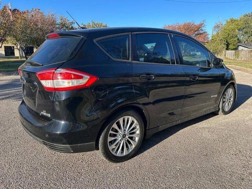2017 Ford C-Max Hybrid SE