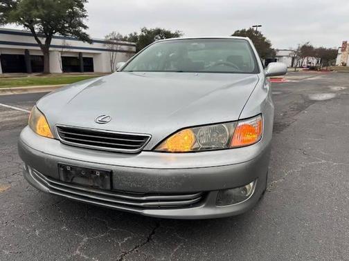 2001 Lexus ES 300 Base