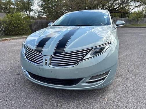 2014 Lincoln MKZ Hybrid Base
