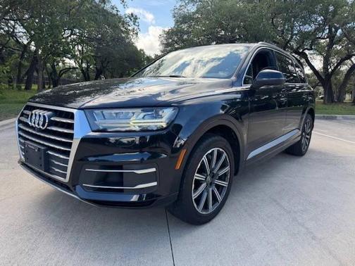 2017 Audi Q7 3.0T Premium