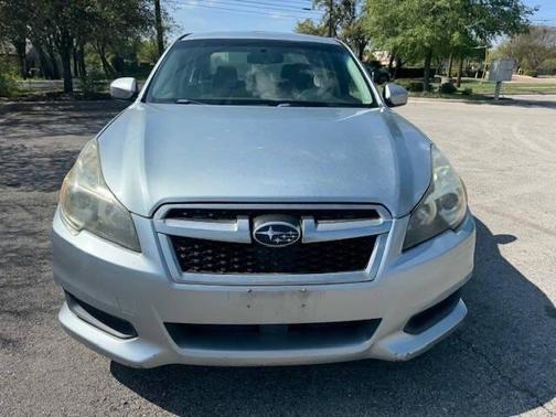 2013 Subaru Legacy Premium