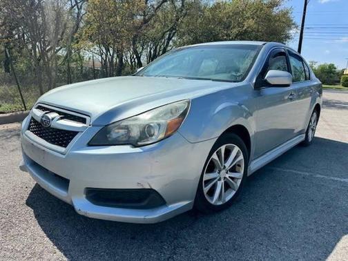 2013 Subaru Legacy Premium