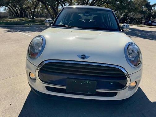 2016 MINI Hardtop Cooper