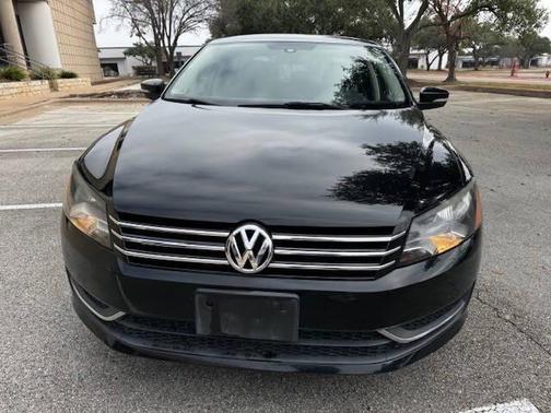 2015 Volkswagen Passat 1.8T Auto SE