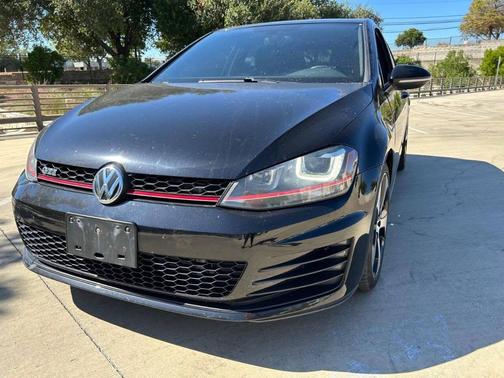 2017 Volkswagen Golf GTI 2.0T S 4-Door