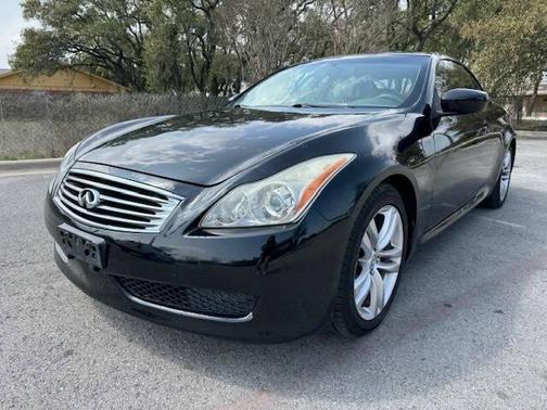 2010 INFINITI G37 Base