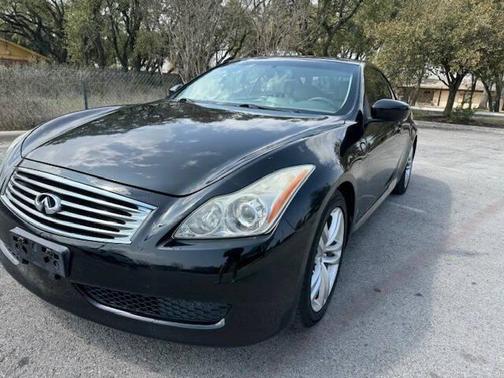 2010 INFINITI G37 Base