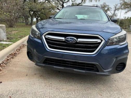 2019 Subaru Outback 2.5i