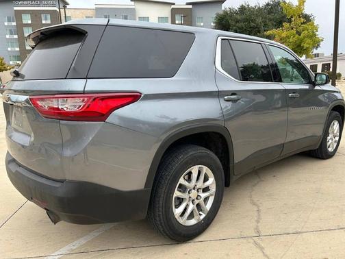 2021 Chevrolet Traverse LS