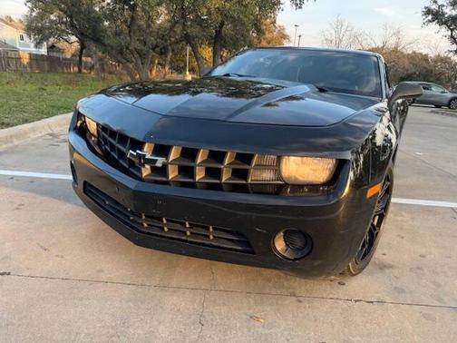 2011 Chevrolet Camaro LS 2dr Coupe