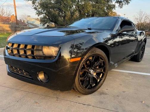 2011 Chevrolet Camaro LS 2dr Coupe