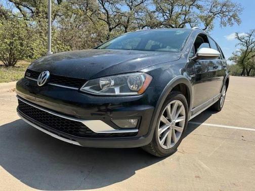 2017 Volkswagen Golf Alltrack TSI S