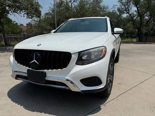 2016 Mercedes-Benz GLC-Class GLC 300