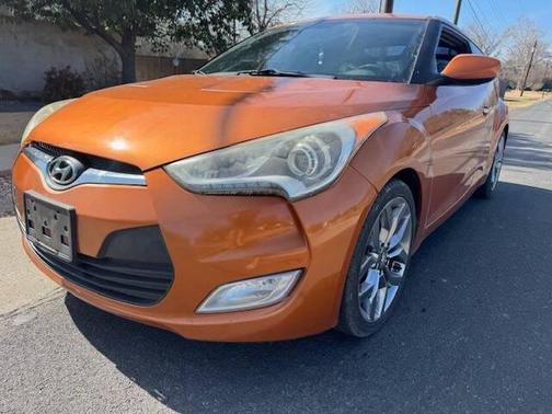 2014 Hyundai Veloster RE:FLEX w/Black