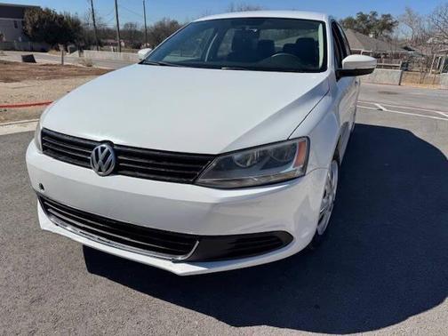 2014 Volkswagen Jetta Auto SE