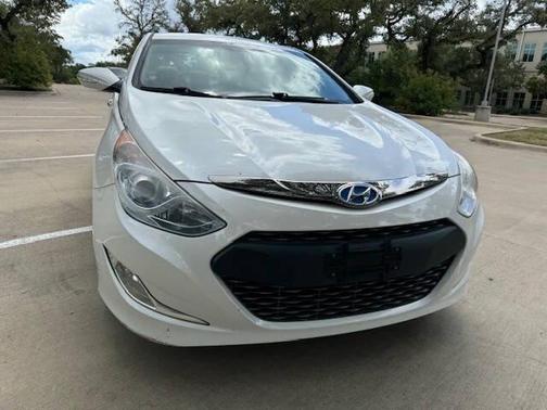 2012 Hyundai SONATA Hybrid Base