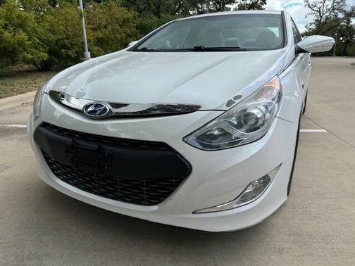 2012 Hyundai SONATA Hybrid Base