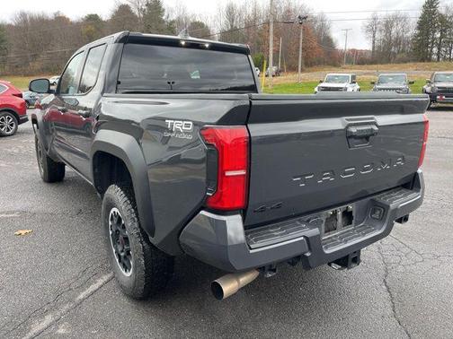 2024 Toyota Tacoma TRD Off Road