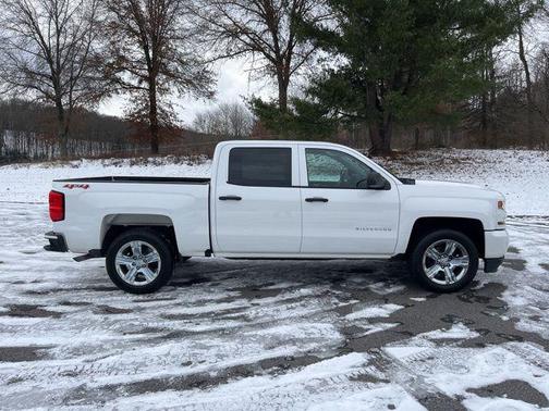 2018 Chevrolet Silverado 1500 Custom