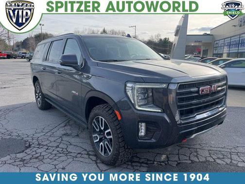 2023 GMC Yukon XL 4WD AT4