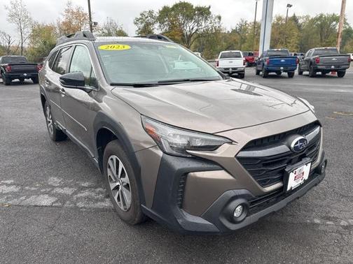 2023 Subaru Outback Premium