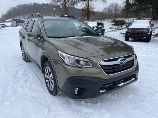 2022 Subaru Outback Premium