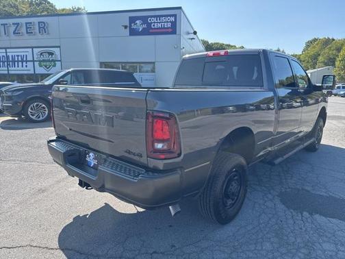 2025 RAM 2500 Tradesman Crew Cab 4x4 6'4' Box