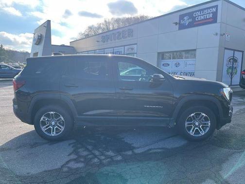 2025 GMC Terrain AWD Elevation