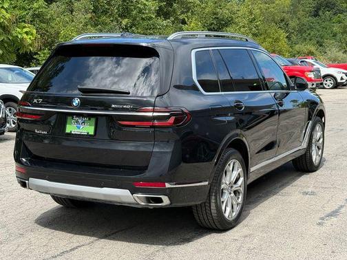 2023 BMW X7 xDrive40i