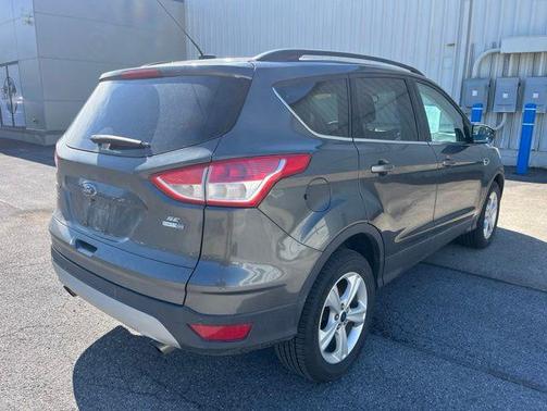 MAGNETIC 2016 Ford Escape SE