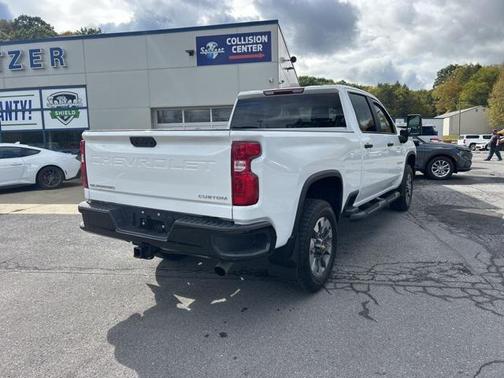 2024 Chevrolet Silverado 2500 Custom