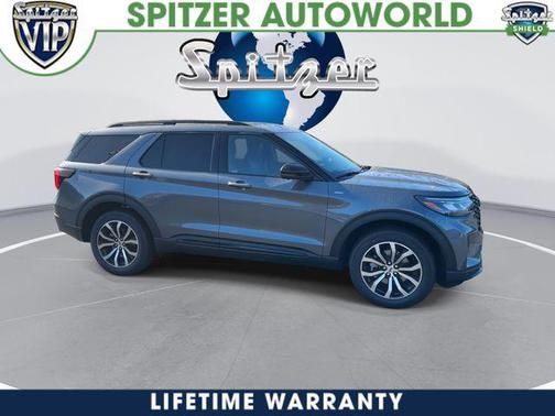 CARBONIZED GRAY METALLIC 2026 Ford Explorer ST-Line