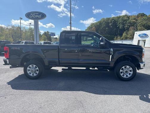 2024 Ford F-350 XLT