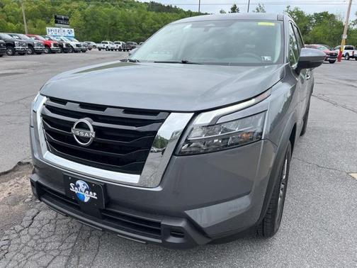 2024 Nissan Pathfinder SV 4WD